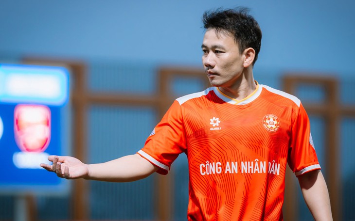 Ông Infantino công khai xin lỗi tại cuộc họp Hội đồng FIFA - Ảnh 3.