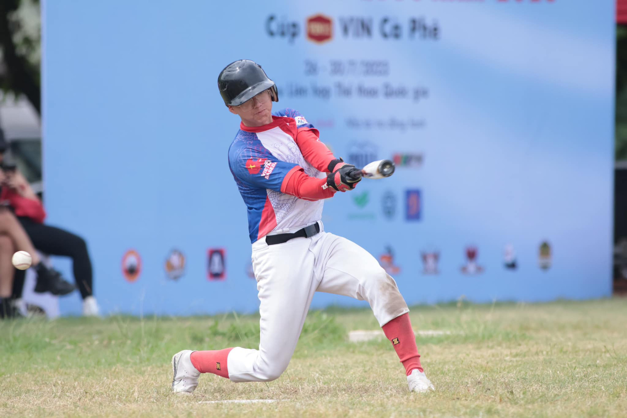 Tuyển bóng chày Việt Nam thi đấu khá đều đặn trên đấu trường quốc tế - Ảnh: THANH ĐỊNH