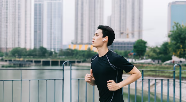 Chạy bộ là môn thể thao rất tốt, nhưng cũng đòi hỏi nền tảng sức khỏe tốt - Ảnh tư liệu