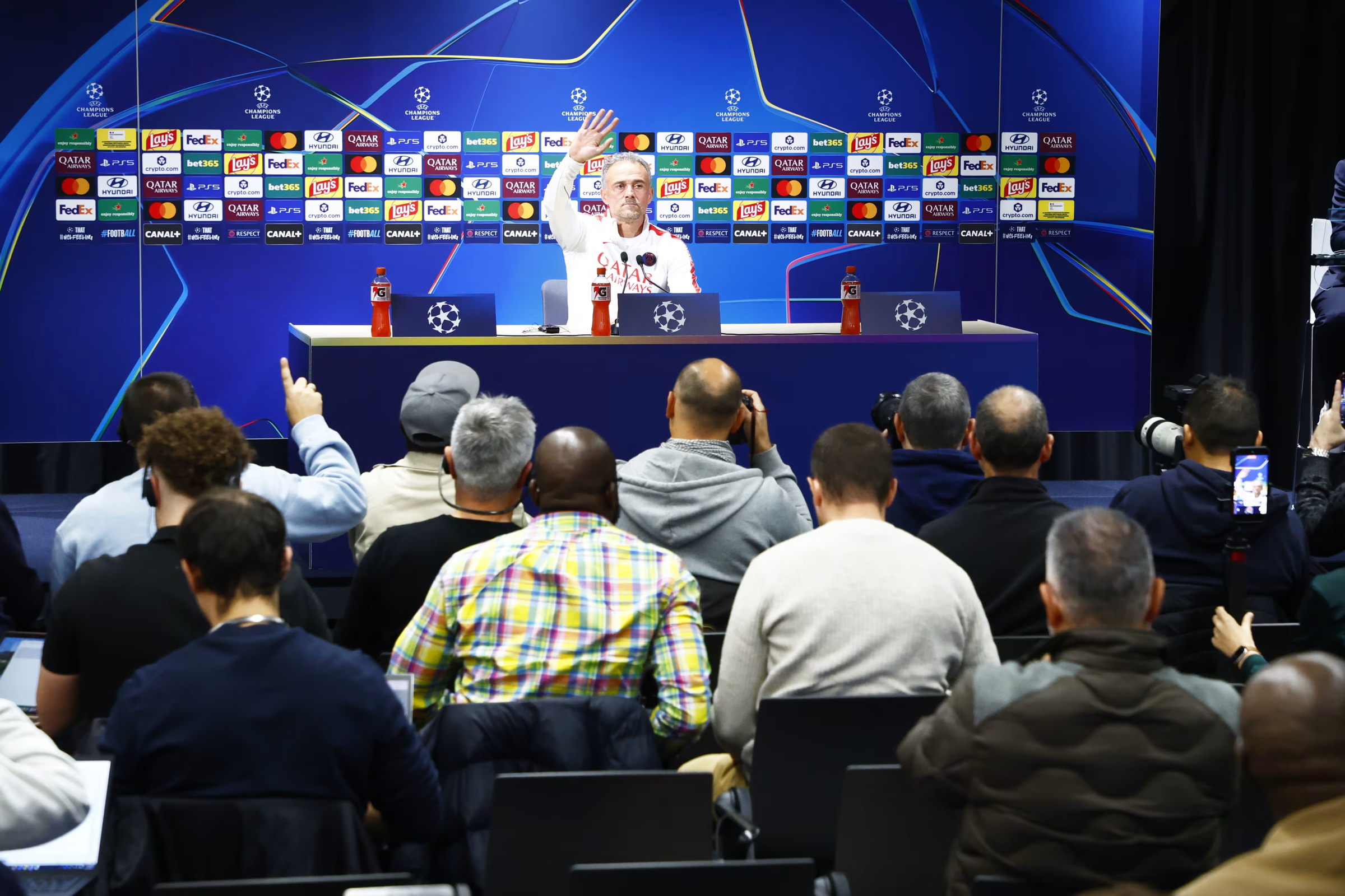 Luis Enrique trong buổi họp báo trước trận PSG – Barca, ở trung tâm huấn luyện PSG Campus, Paris, Pháp ngày 19/10/2026. Ảnh: PSG