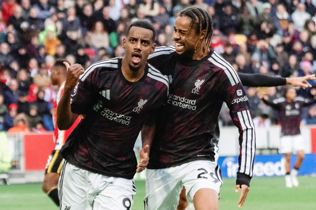 Chơi hơn người, Liverpool ngược dòng hạ Brentford